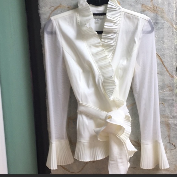 J.R evenings ruffle and mesh blouse - Picture 7 of 7